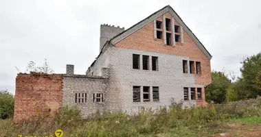 Haus in Piatryskauski siel ski Saviet, Weißrussland