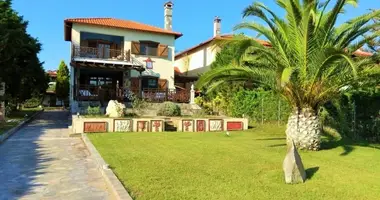 Casa 5 habitaciones en Nea Roda, Grecia