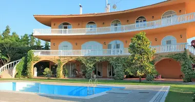 Villa 4 chambres avec Vue sur la mer, avec Piscine, avec Première côte dans Municipality of West Achaea, Grèce