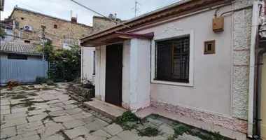 3 room apartment in Odesa, Ukraine