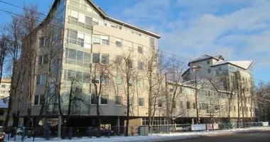 Pomieszczenie biurowe 930 m² w Ryga, Łotwa
