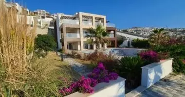 Villa 4 rooms with Sea view, with Swimming pool, with Security in Bodrum, Turkey