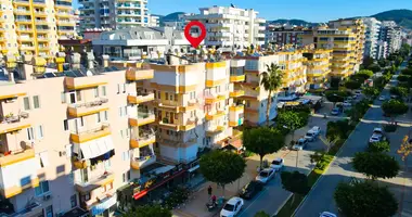 2 bedroom apartment in Mahmutlar, Turkey