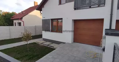 Casa 5 habitaciones en Szekesfehervari jaras, Hungría