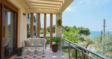 Villa  mit Meerblick, mit Yard, mit Badehaus in Sutomore, Montenegro