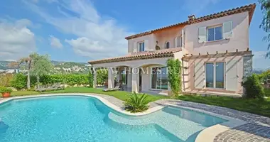 Villa 4 bedrooms with Furnitured, with Sea view, with Garage in Nice, France