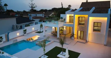 Вилла в Dehesa de Campoamor, Испания