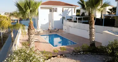 Villa 3 bedrooms in Ayia Napa, Cyprus