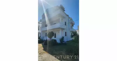 Villa 8 habitaciones con Estacionamiento en Durres, Albania