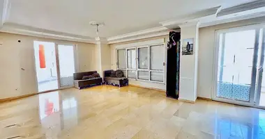 Apartamento 3 habitaciones en Alanya, Turquía