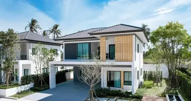 Villa 4 habitaciones con Tour online, con Televisión en Pattaya, Tailandia