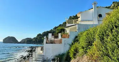 Villa 3 habitaciones con Vistas al mar en Sinarades, Grecia