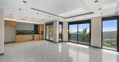Villa 5 habitaciones con sauna, con  gimnasio, con parque infantil en Turquía