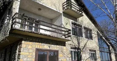 6 room house in Csopak, Hungary