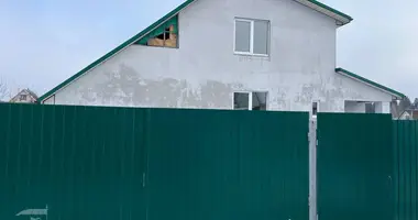 Casa 3 habitaciones en Bialarucki siel ski Saviet, Bielorrusia