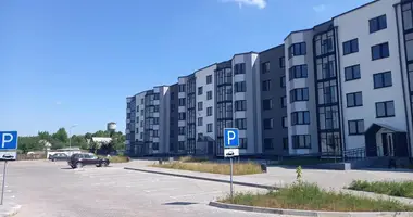 Apartamento 2 habitaciones en Maryina Horka, Bielorrusia