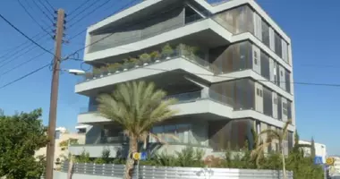 Mieszkanie 4 pokoi w Lakatamia, Cyprus