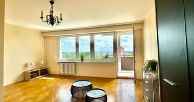 4 room apartment in Piastow, Poland