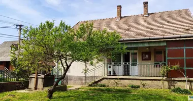 3 room house in Zalaszanto, Hungary