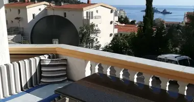 Mieszkanie 2 pokoi w Petrovac, Czarnogóra
