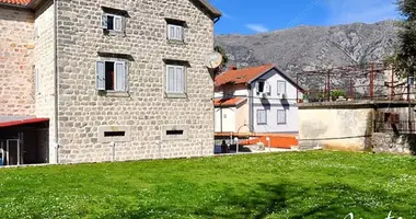 Villa  mit Meerblick, mit Schwimmbad in Stoliv, Montenegro