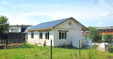 Haus in Astrasyckaharadocki siel ski Saviet, Weißrussland