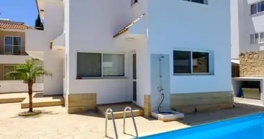 Villa 4 bedrooms with Swimming pool in Famagusta, Cyprus