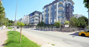 Szeregowiec 3 pokoi z Okna z podwójnymi szybami, z Balkon, z Meble w Muratpasa, Turcja