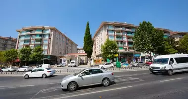 Mieszkanie 2 pokoi w Bahcelievler Mahallesi, Turcja