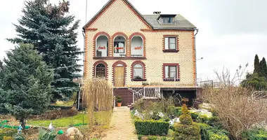 Chalet dans Luban, Biélorussie