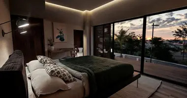 Mieszkanie 3 pokoi w Estepona, Hiszpania
