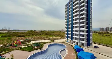 2 bedroom apartment in Mezitli, Turkey
