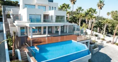 Villa 4 bedrooms in Izhevsk, Russia
