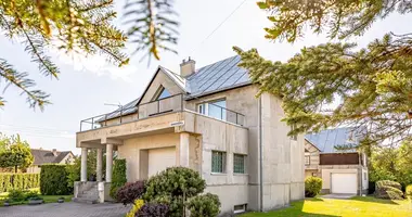 Casa en Elektrenai, Lituania