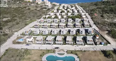 Villa 4 habitaciones con Doble acristalamiento, con Balcón, con Videovigilancia en Cesme, Turquía