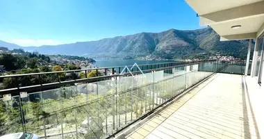3 bedroom apartment in Dobrota, Montenegro