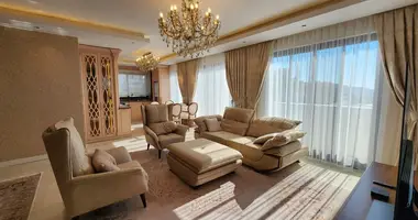 Ático Ático 4 habitaciones en Kargicak, Turquía