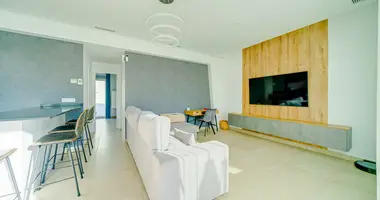 2 bedroom apartment in Finestrat, Spain