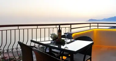 Wohnung 3 zimmer in Mahmutlar, Türkei