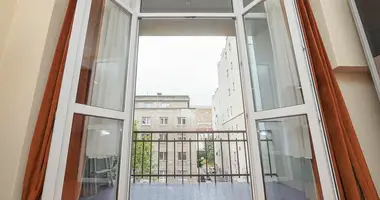 4 room apartment in Warsaw, Poland