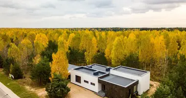 Maison dans Kalodziscanski siel ski Saviet, Biélorussie