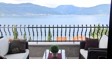 Villa 6 Zimmer mit Parkplatz, mit Terrasse, mit Garten in Krasici, Montenegro