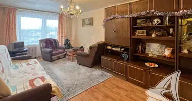 Apartamento 2 habitaciones en Staroje Sialo, Bielorrusia