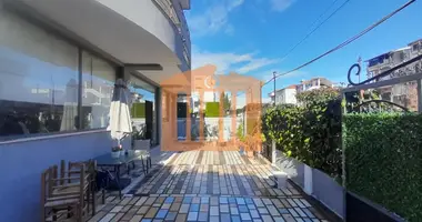 Propiedad comercial 140 m² en Bashkia Durres, Albania