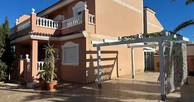 Villa 2 bedrooms in Santa Pola, Spain