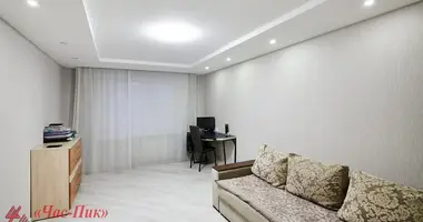 Apartamento 3 habitaciones en Minsk, Bielorrusia