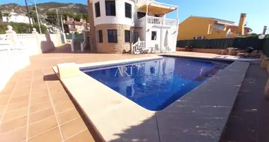 Villa  con Balcón, con Aire acondicionado, con Terraza en Alfaz del Pi, España