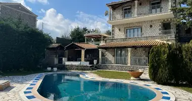 Villa 1 room in Gouvia, Greece