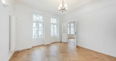 2 bedroom apartment in Warsaw, Poland