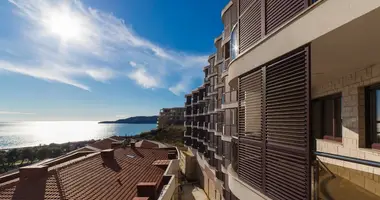 Apartamento 2 habitaciones en Becici, Montenegro